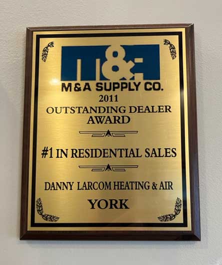 2011 Outstanding Dealer Award 2011 Outstanding Dealer Award
